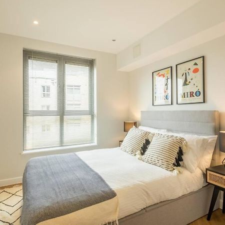 Executive 2Br Apartment Next To Station + Parking CBG Buitenkant foto